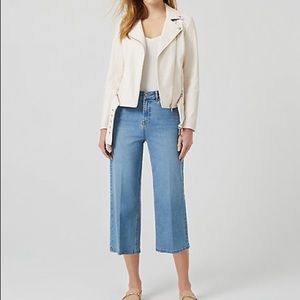 Le chateau NWT cropped denim high rise culotte